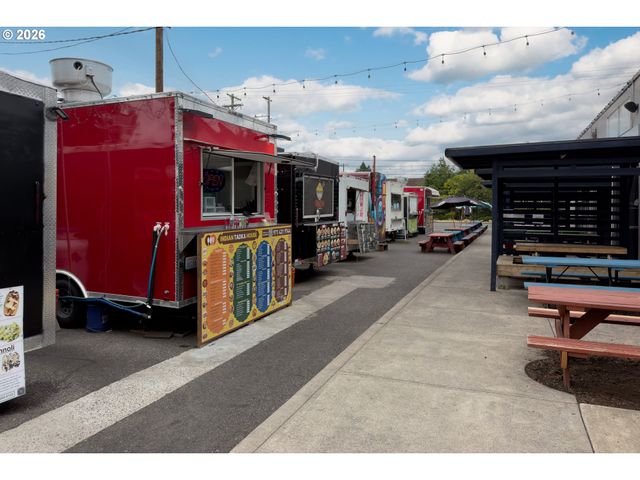 7805 N HEREFORD Ave, Portland, OR 97203