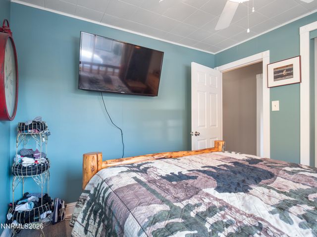 136 Palmer Way, Topaz, CA 96133