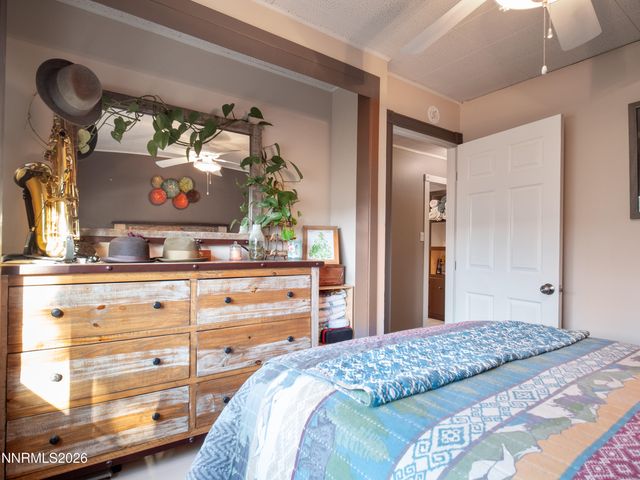 136 Palmer Way, Topaz, CA 96133