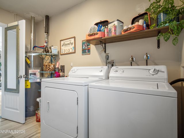 136 Palmer Way, Topaz, CA 96133