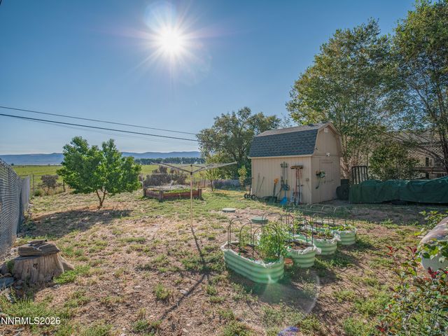 136 Palmer Way, Topaz, CA 96133