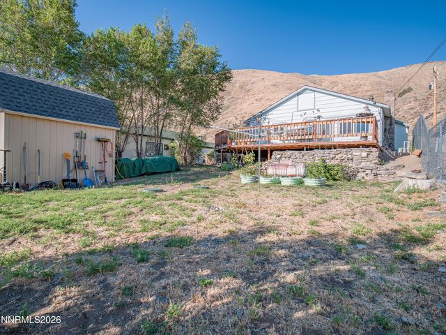 136 Palmer Way, Topaz, CA 96133