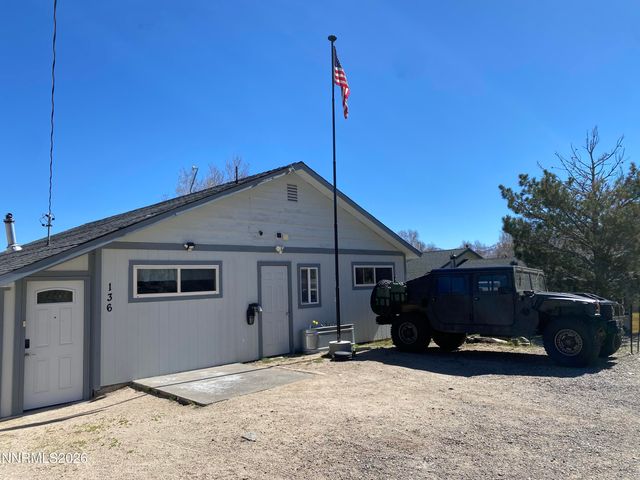 136 Palmer Way, Topaz, CA 96133