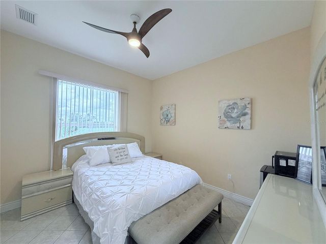 324 SANTURCE AVENUE, North Port, FL 34287