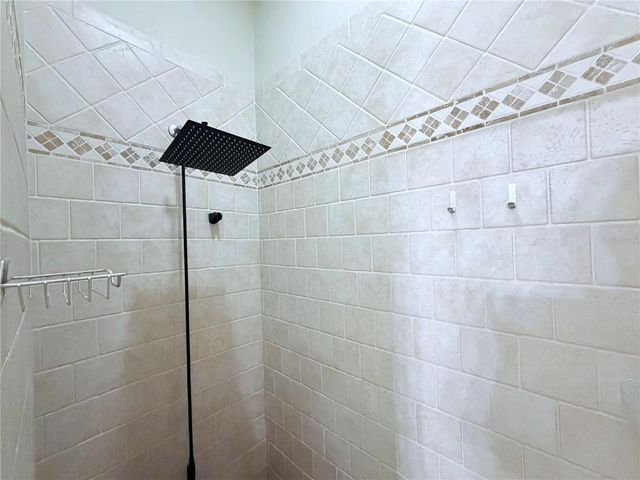 324 SANTURCE AVENUE, North Port, FL 34287