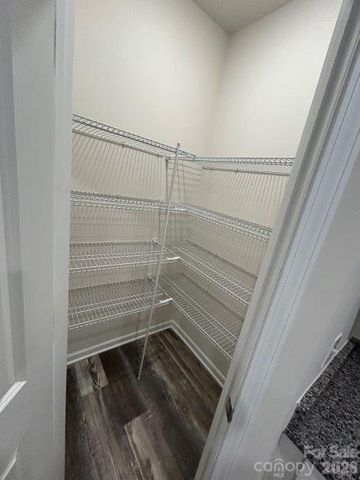 5155 Mark Drive NE, Hickory, NC 28601