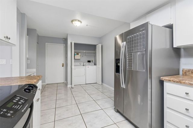 6320 GRAND BAHAMA CIRCLE 6320, Tampa, FL 33615