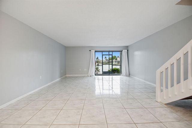 6320 GRAND BAHAMA CIRCLE 6320, Tampa, FL 33615