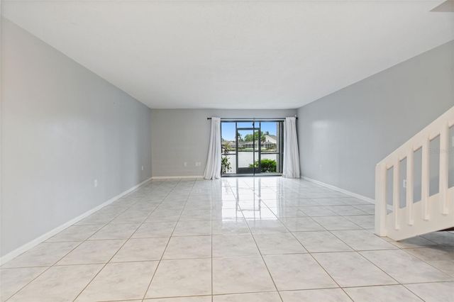 6320 GRAND BAHAMA CIRCLE 6320, Tampa, FL 33615