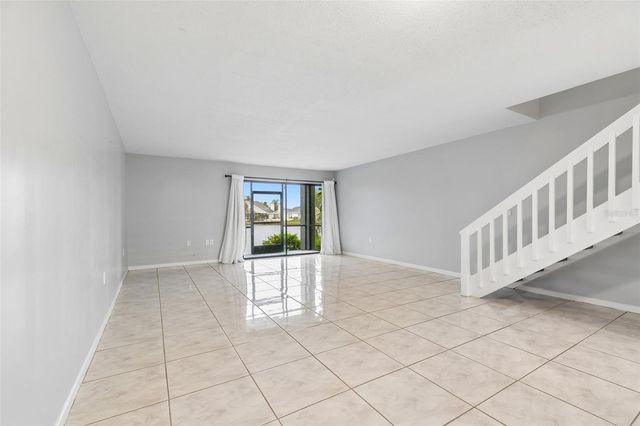 6320 GRAND BAHAMA CIRCLE 6320, Tampa, FL 33615