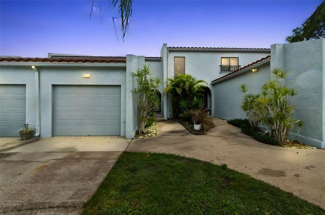 6320 GRAND BAHAMA CIRCLE 6320, Tampa, FL 33615