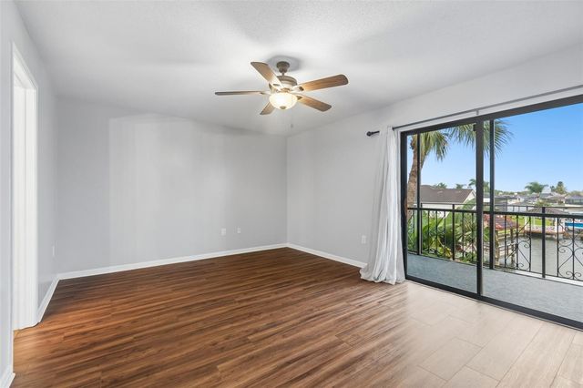 6320 GRAND BAHAMA CIRCLE 6320, Tampa, FL 33615