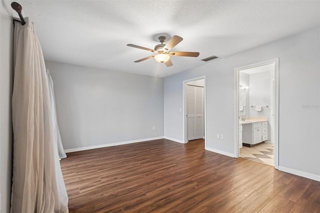 6320 GRAND BAHAMA CIRCLE 6320, Tampa, FL 33615