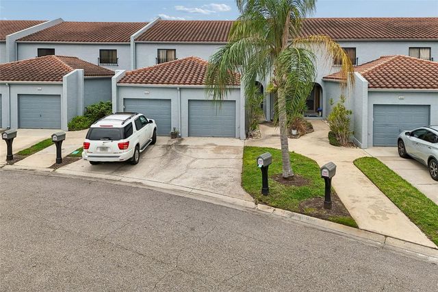 6320 GRAND BAHAMA CIRCLE 6320, Tampa, FL 33615