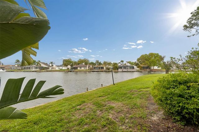 6320 GRAND BAHAMA CIRCLE 6320, Tampa, FL 33615