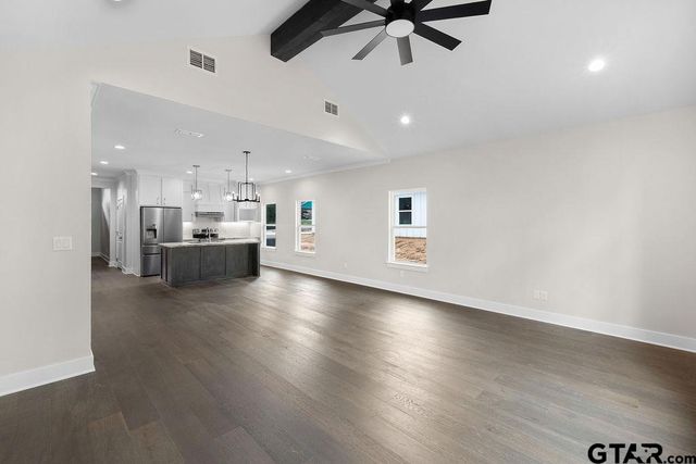 345 Perdanales Dr, Bullard, TX 75757