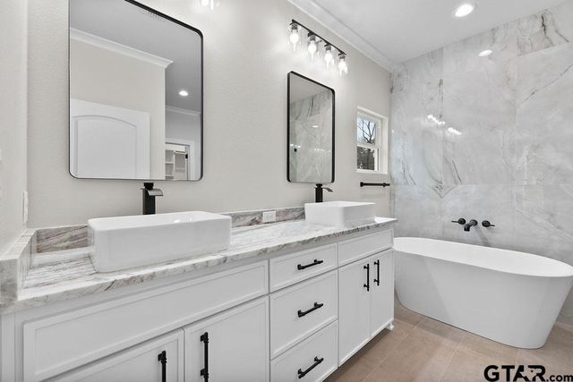 345 Perdanales Dr, Bullard, TX 75757