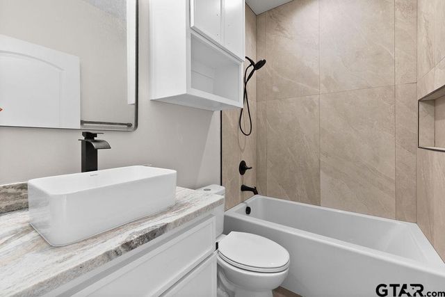 345 Perdanales Dr, Bullard, TX 75757