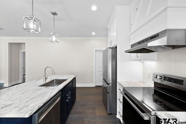 345 Perdanales Dr, Bullard, TX 75757