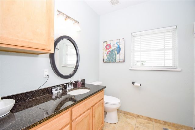2006 First St, Bayside, TX 78340