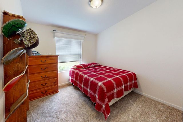 16220 Duggans Rd, Grass Valley, CA 95949