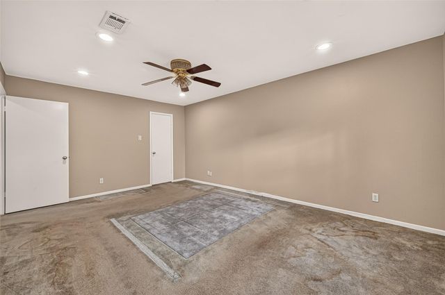 15807 Parksley, Houston, TX 77059