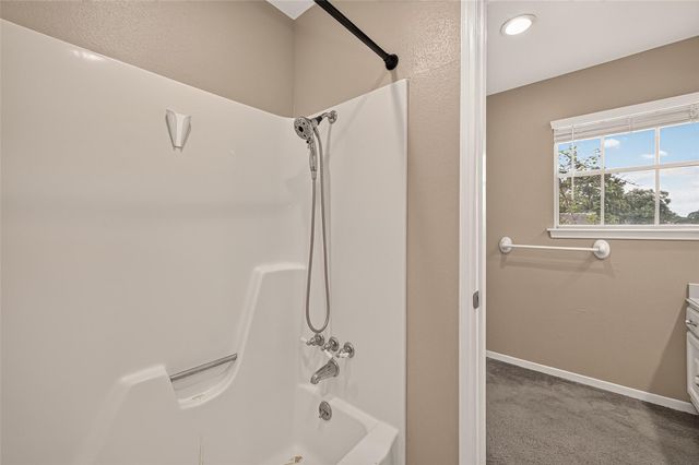 15807 Parksley, Houston, TX 77059