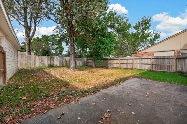 15807 Parksley, Houston, TX 77059