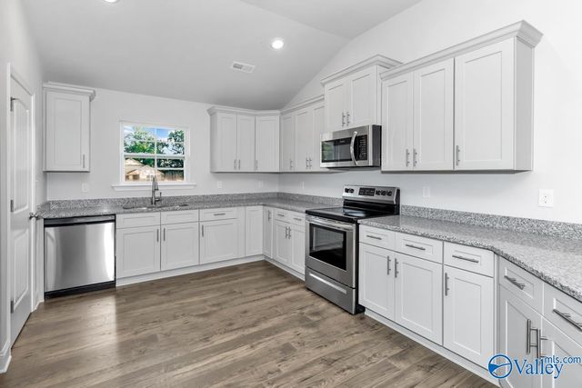 14084 Wildflower Drive, Harvest, AL 35749