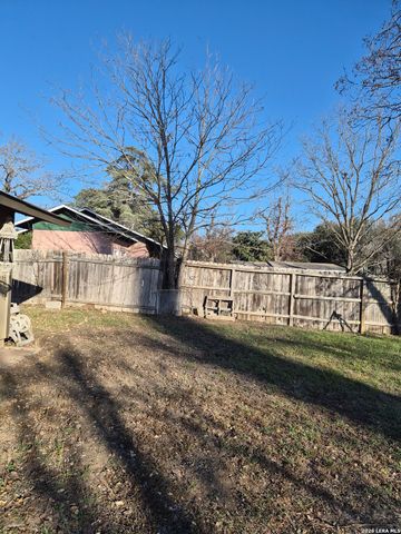 6268 Fox, San Antonio, TX 78233