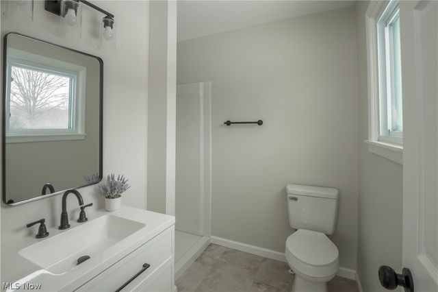 8541 E Wadora Circle NW, North Canton, OH 44720