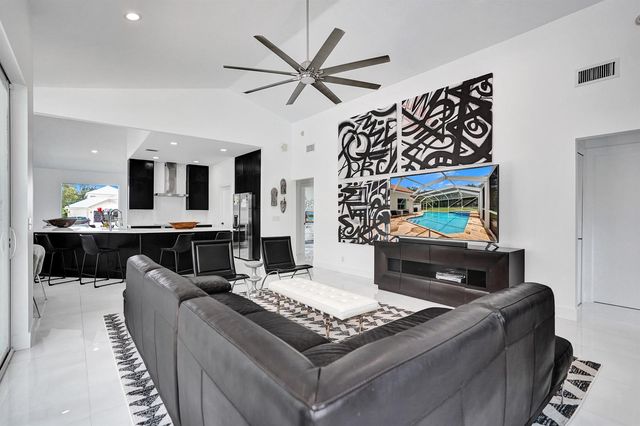 4300 Hunting Trail, Lake Worth, FL 33467