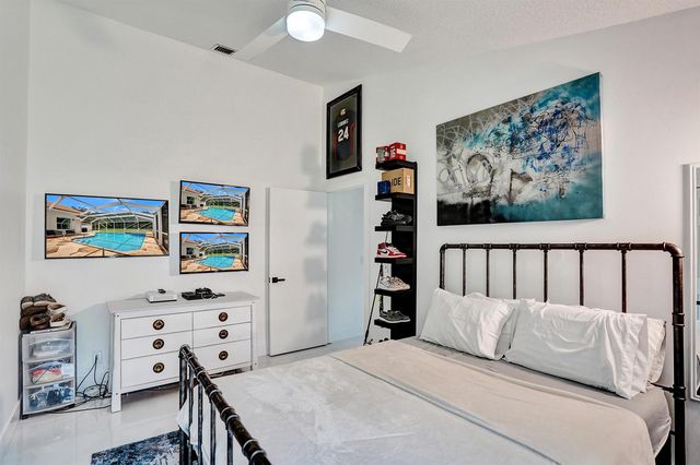 4300 Hunting Trail, Lake Worth, FL 33467