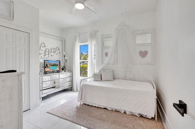 4300 Hunting Trail, Lake Worth, FL 33467