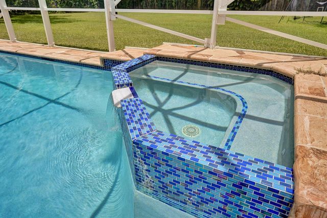 4300 Hunting Trail, Lake Worth, FL 33467