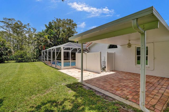 4300 Hunting Trail, Lake Worth, FL 33467