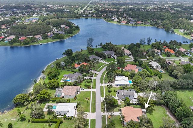 4300 Hunting Trail, Lake Worth, FL 33467