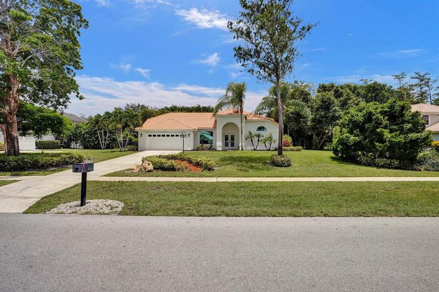 4300 Hunting Trail, Lake Worth, FL 33467