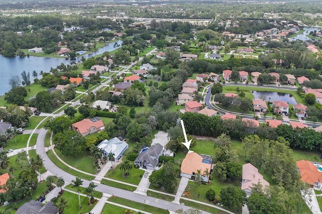 4300 Hunting Trail, Lake Worth, FL 33467