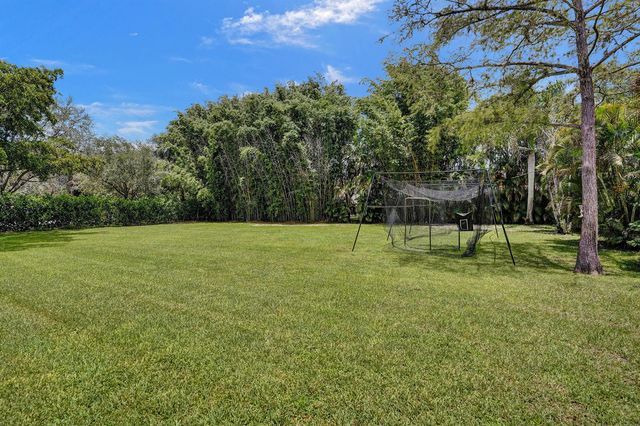 4300 Hunting Trail, Lake Worth, FL 33467