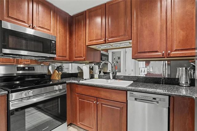 195 14th Street NE 904, Atlanta, GA 30309