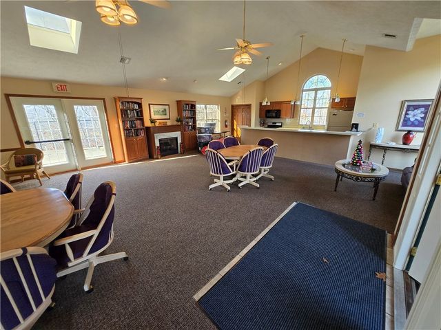 5138 Polo Fields Dr, Hampton, PA 15044