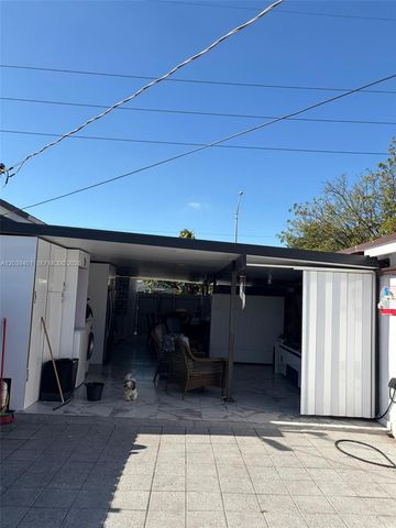 3320 E 10th Avenue, Hialeah, FL 33013