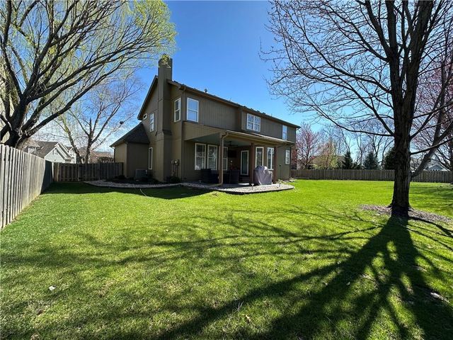 13828 Hauser Street, Overland Park, KS 66221