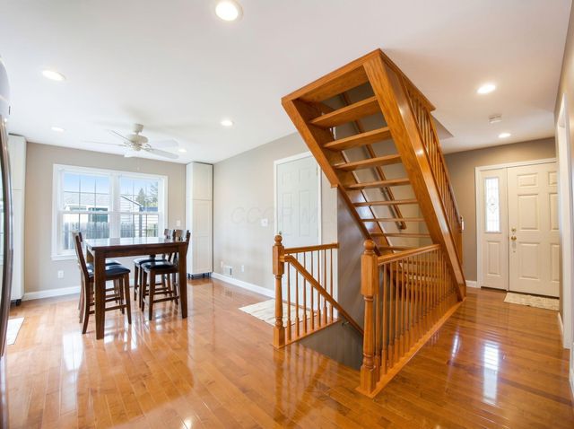 5208 Bonner Drive, Hilliard, OH 43026