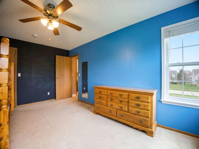 5208 Bonner Drive, Hilliard, OH 43026