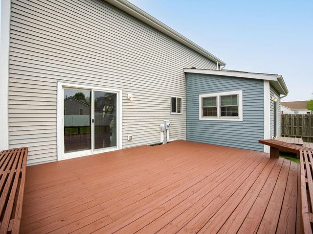 5208 Bonner Drive, Hilliard, OH 43026