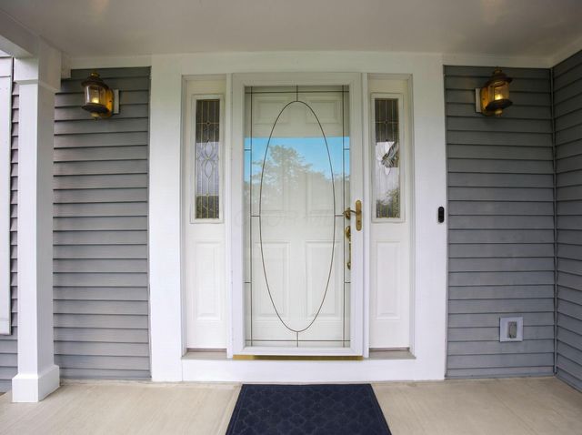 5208 Bonner Drive, Hilliard, OH 43026