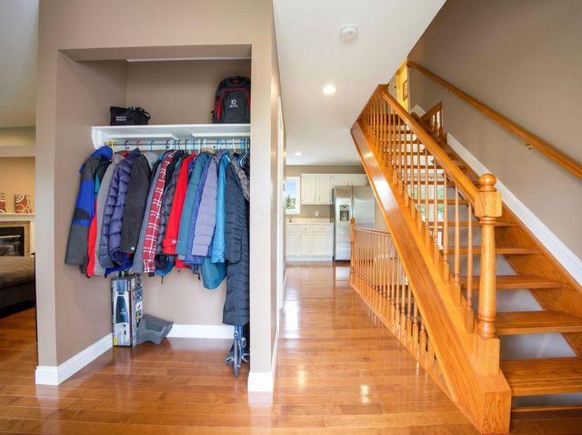 5208 Bonner Drive, Hilliard, OH 43026