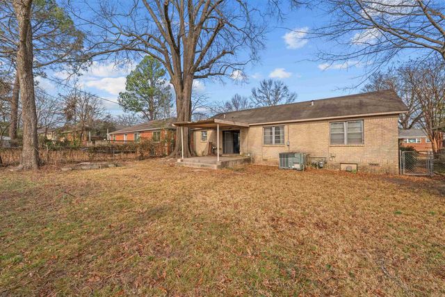 318 W J Avenue, North Little Rock, AR 72116